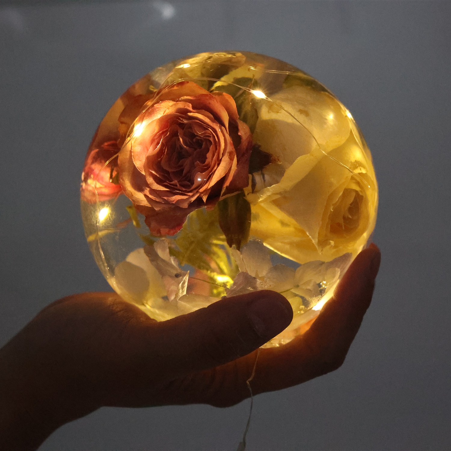 65-120mm Sphere Ball Silicone  - Resin Art Guide review and price