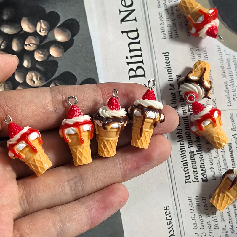 10Pcs 3D Mini Simulated Strawb - Resin Art Bracelet review and price